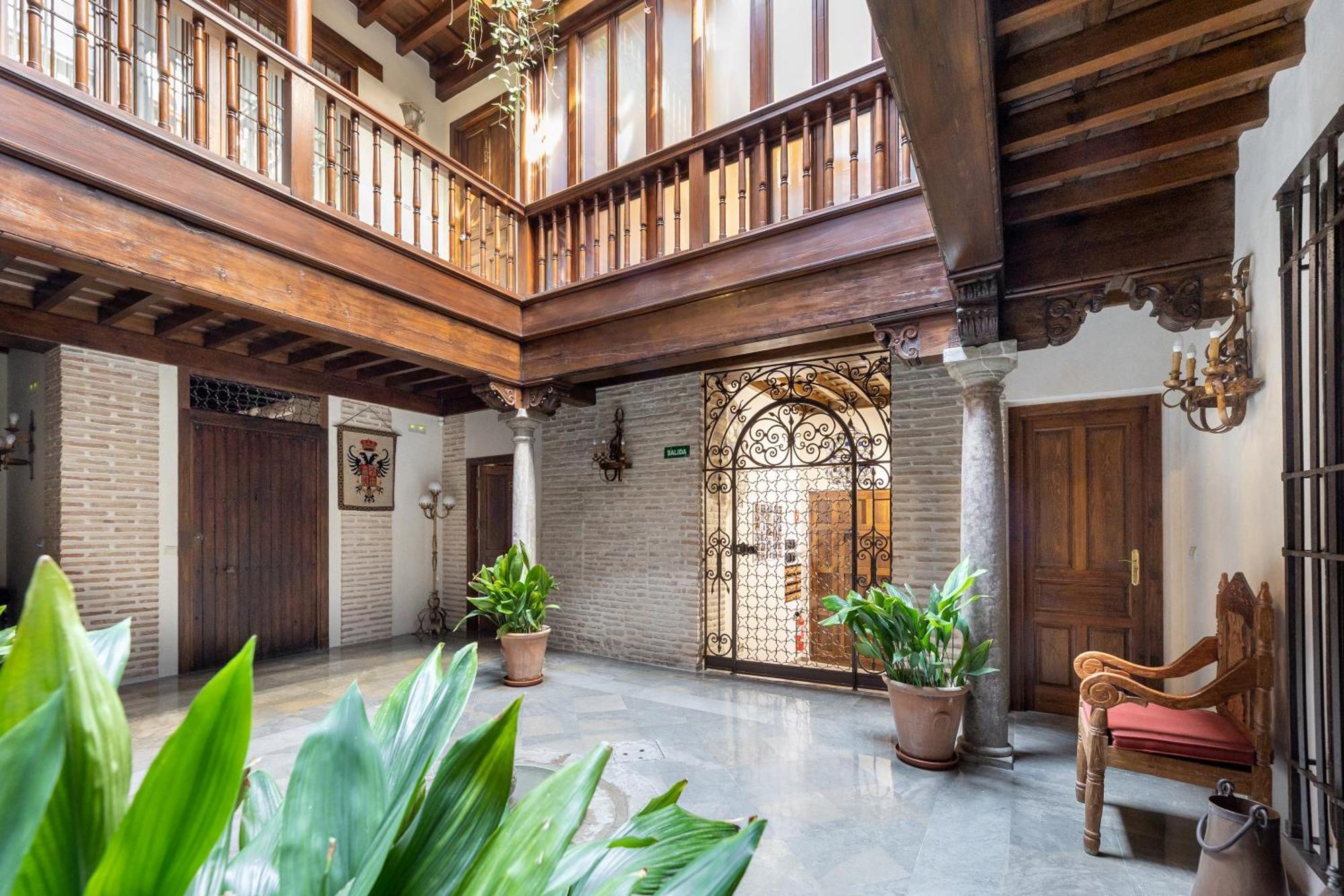 Apartamentos En Pleno Centro, Aljibe Rodrigo Del Campo 1A غرناطة المظهر الخارجي الصورة
