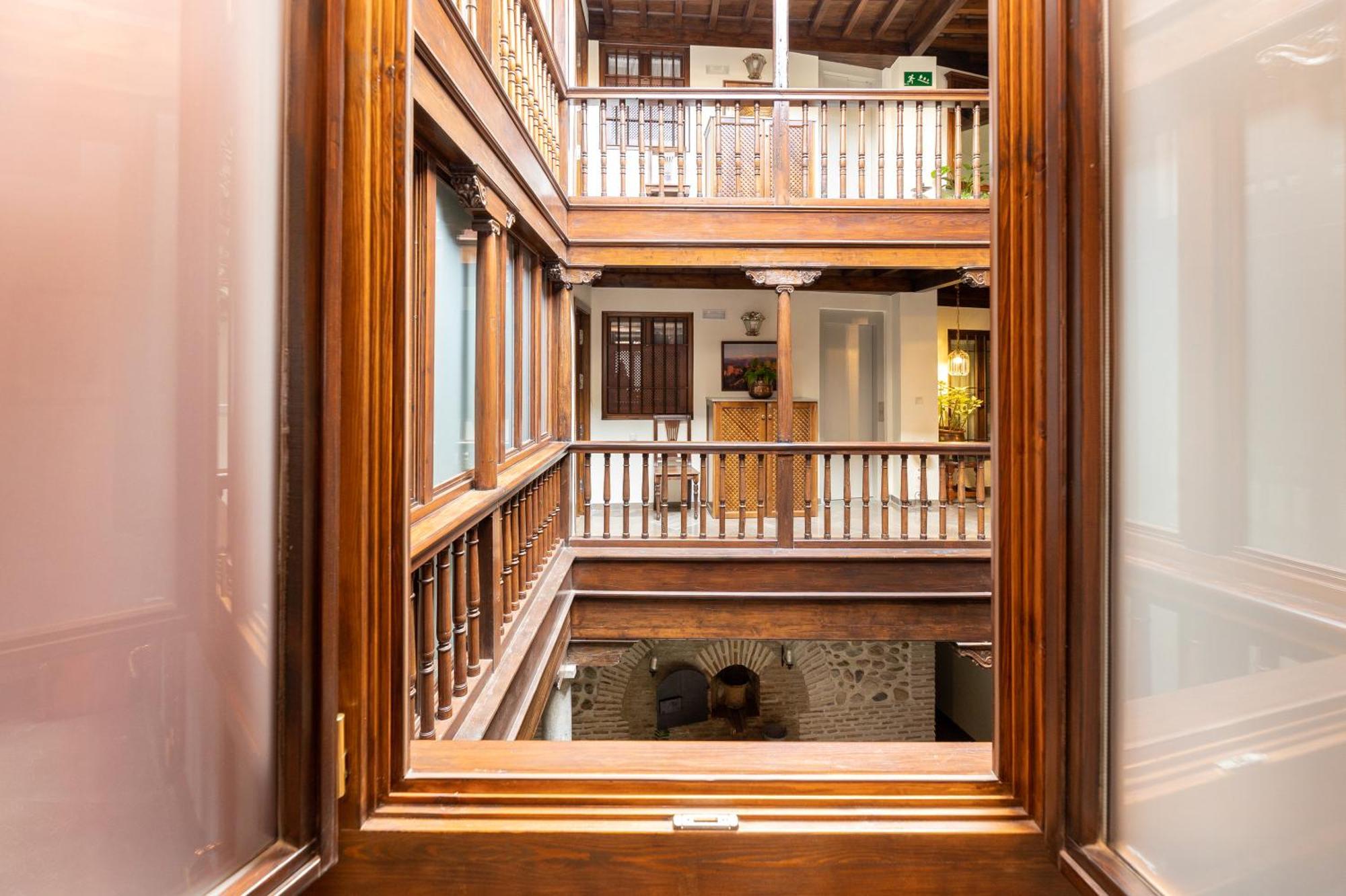 Apartamentos En Pleno Centro, Aljibe Rodrigo Del Campo 1A غرناطة المظهر الخارجي الصورة