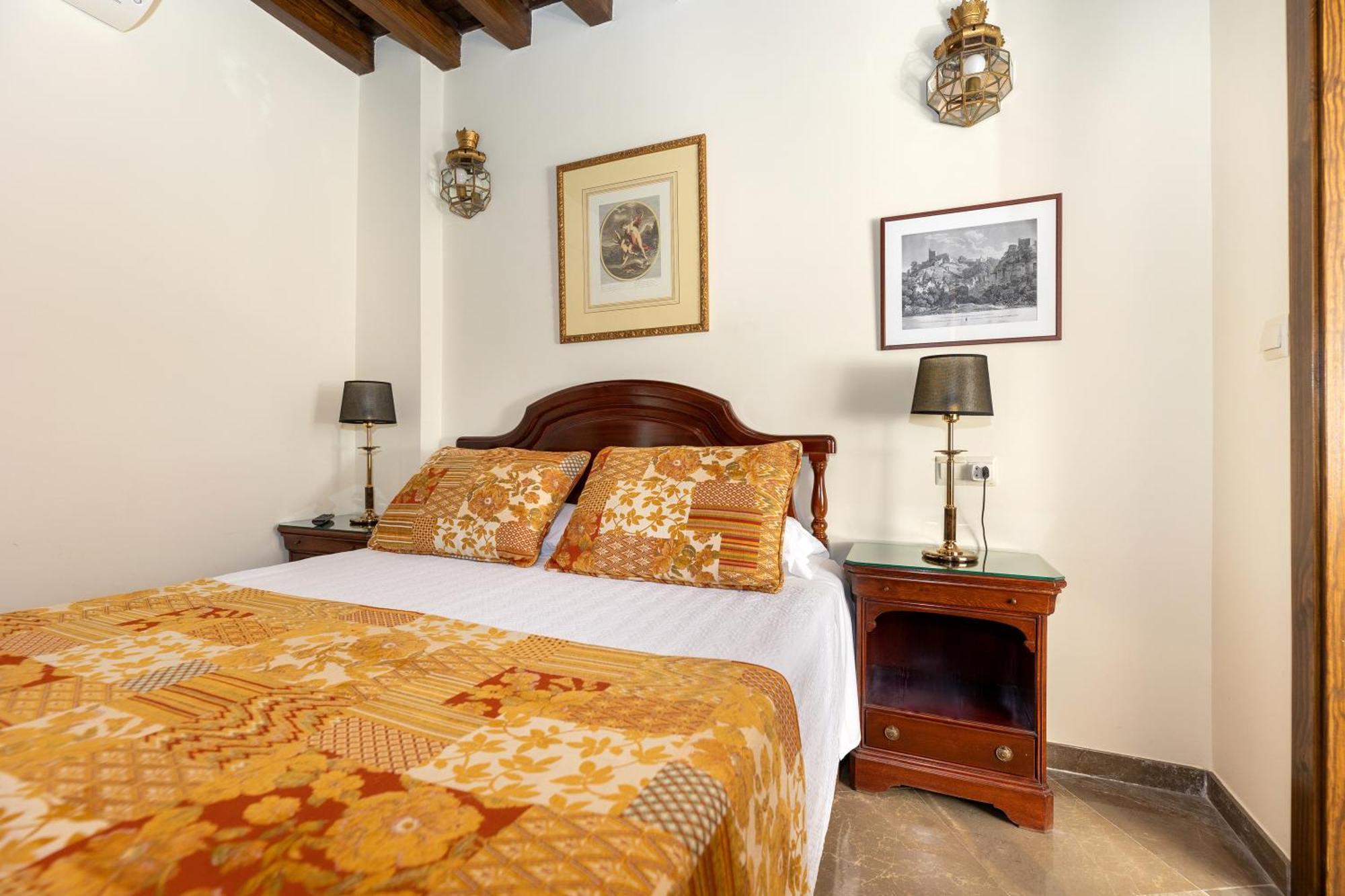 Apartamentos En Pleno Centro, Aljibe Rodrigo Del Campo 1A غرناطة المظهر الخارجي الصورة